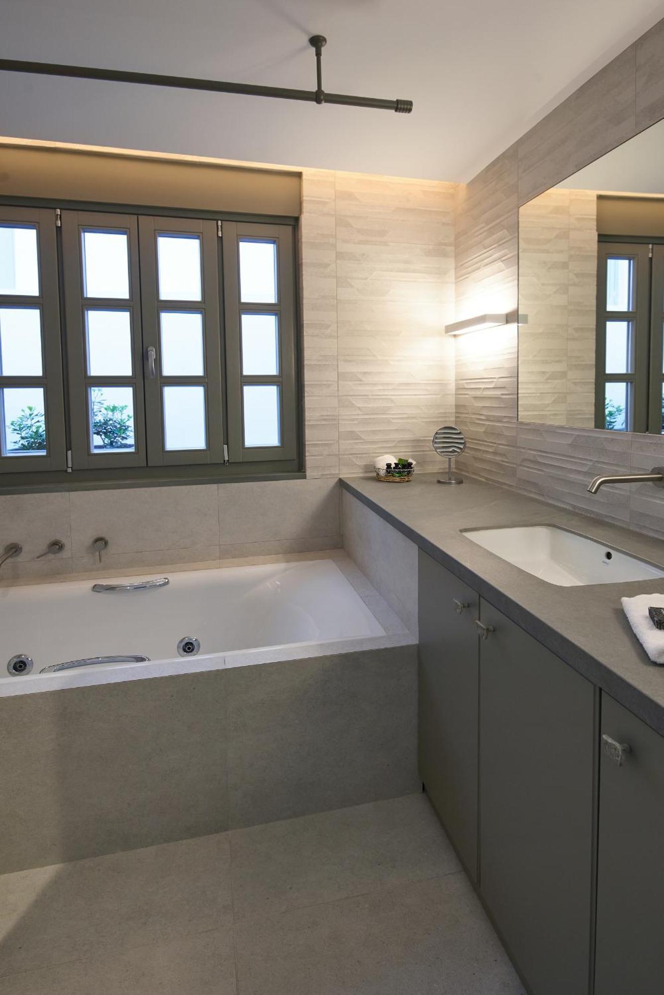 En Plaka - Elegant Estate Βίλα
