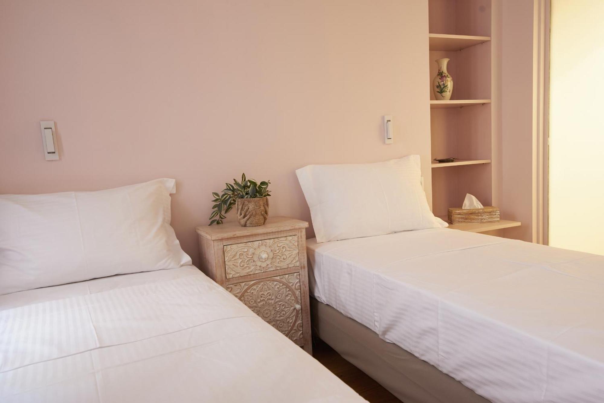 En Plaka - Elegant Estate Βίλα *